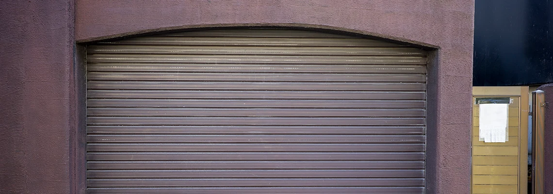 Fallen Garage Door Worn Rollers Replacement in Waukegan, Illinois